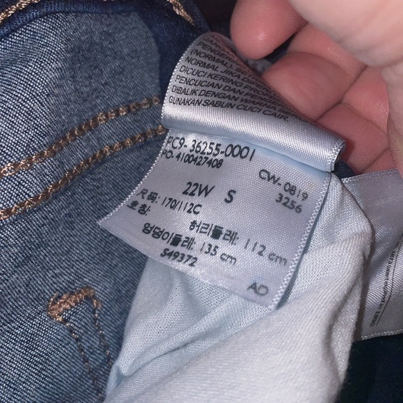 EUC size 22w Levi’s skinny jeans - Picture 4 of 4